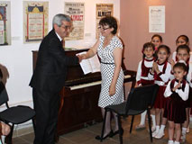 «ՄԵԿ ՕՐ ՍՊԵՆԴԻԱՐՅԱՆԻ ՏՈՒՆ-ԹԱՆԳԱՐԱՆՈՒՄ» «ՄԵԿ ՕՐ ՍՊԵՆԴԻԱՐՅԱՆԻ ՏՈՒՆ-ԹԱՆԳԱՐԱՆՈՒՄ»
