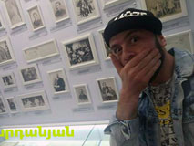 SELFIE ՄՐՑՈՒՅԹ